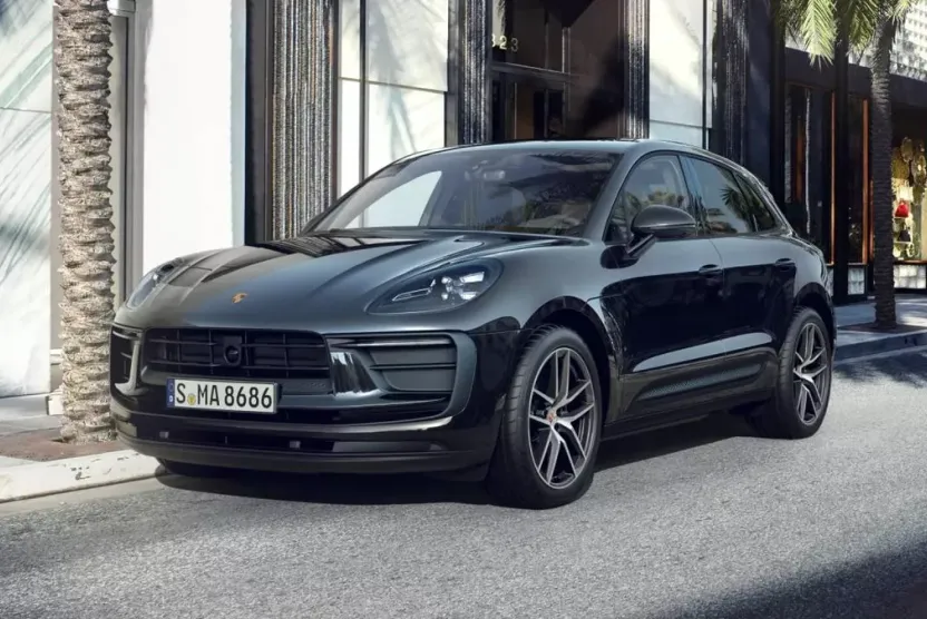 2025 Porsche Macan T photo 1