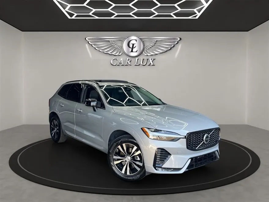 2024 Volvo XC60 B5 Core photo 1