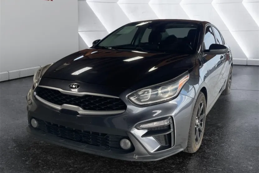 2020 Kia Forte FE photo 1
