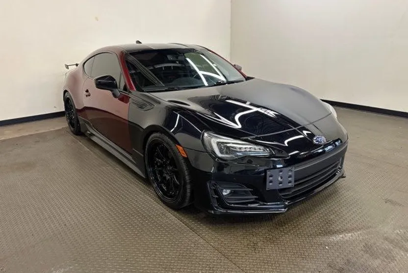 2020 Subaru BRZ Limited photo 1
