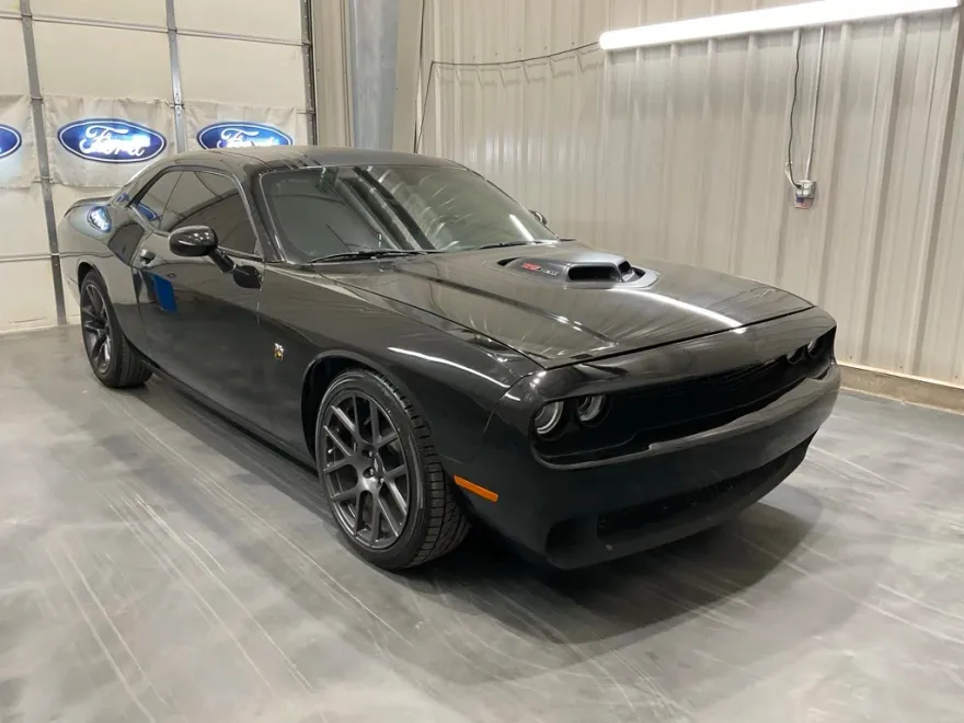 2021 Dodge Challenger R/T Scat Pack photo 1