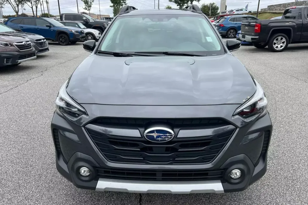2024 Subaru Outback Limited photo 1
