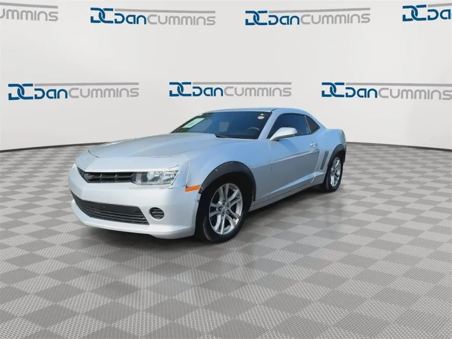 2015 Chevrolet Camaro photo 1