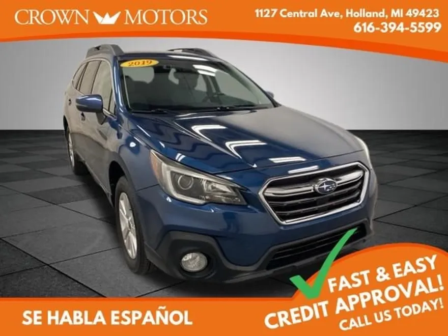 2019 Subaru Outback Premium photo 1