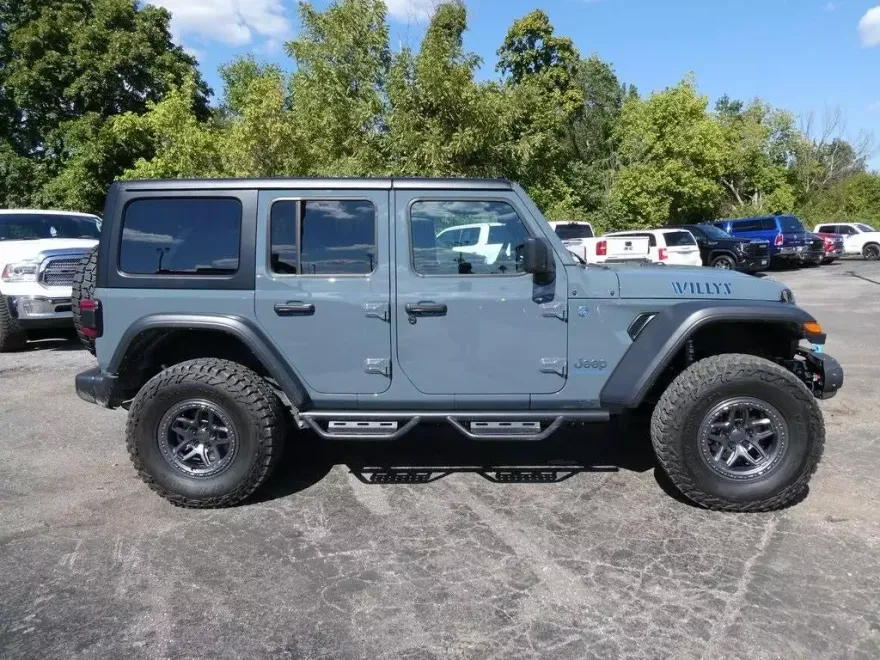 2024 Jeep Wrangler 4xe Willys photo 1