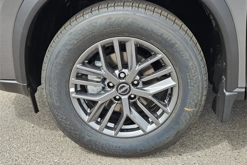 2026 Nissan Rogue S photo 1