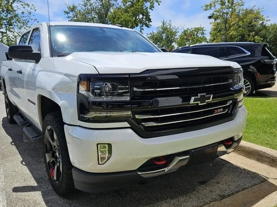 2018 Chevrolet Silverado 1500 LTZ photo 1