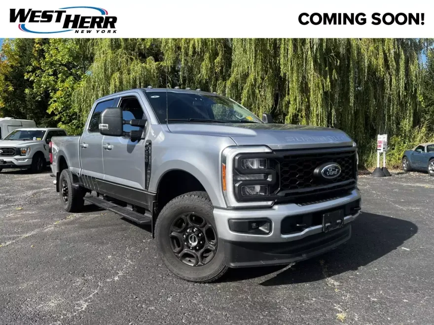 2023 Ford F-250 XLT photo 1