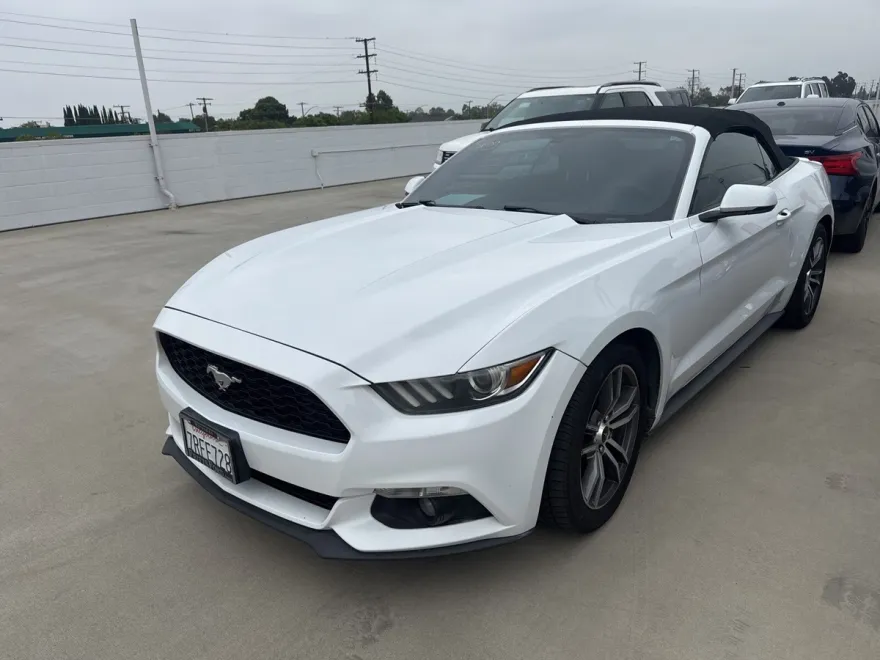 2016 Ford Mustang EcoBoost Premium Convertible photo 1