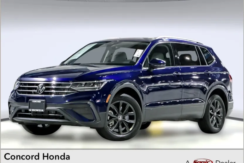2024 Volkswagen Tiguan SE Wolfsburg Edition photo 1