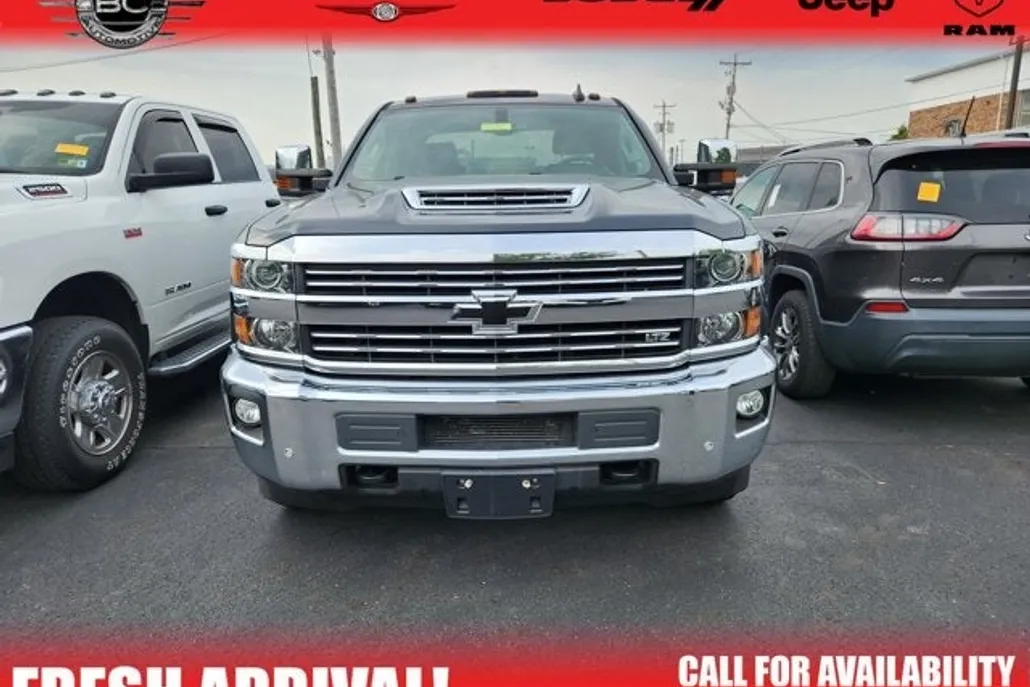 2019 Chevrolet Silverado 2500HD LTZ photo 1