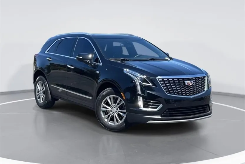 2022 Cadillac XT5 Premium Luxury photo 1