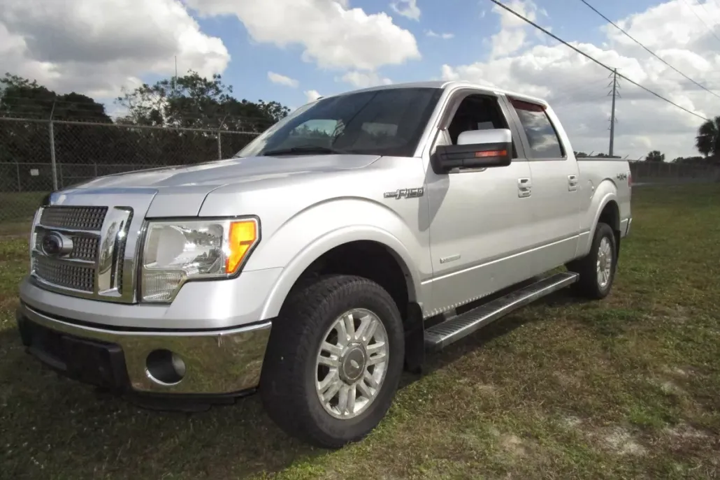 2012 Ford F-150 Lariat photo 1