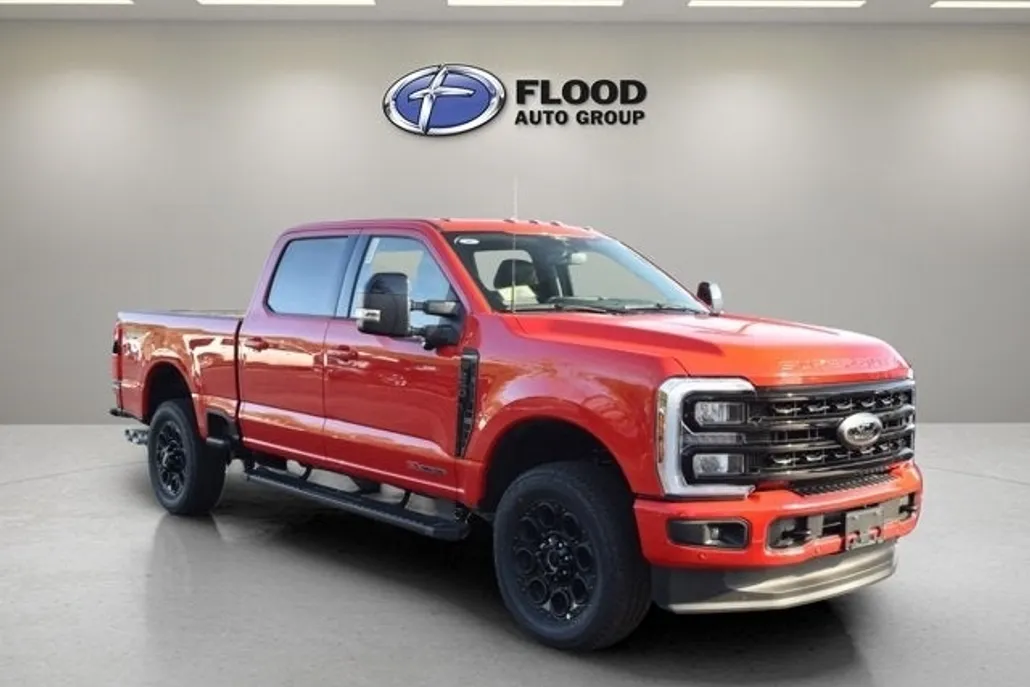 2024 Ford F-250 Lariat photo 1