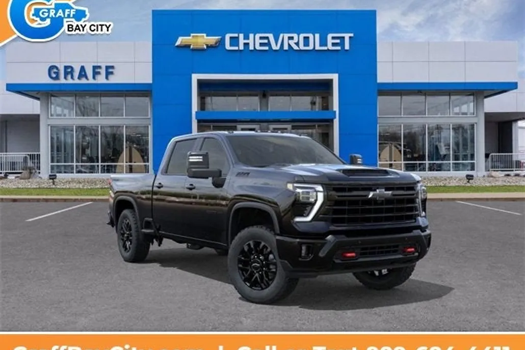 2025 Chevrolet Silverado 2500HD photo 1
