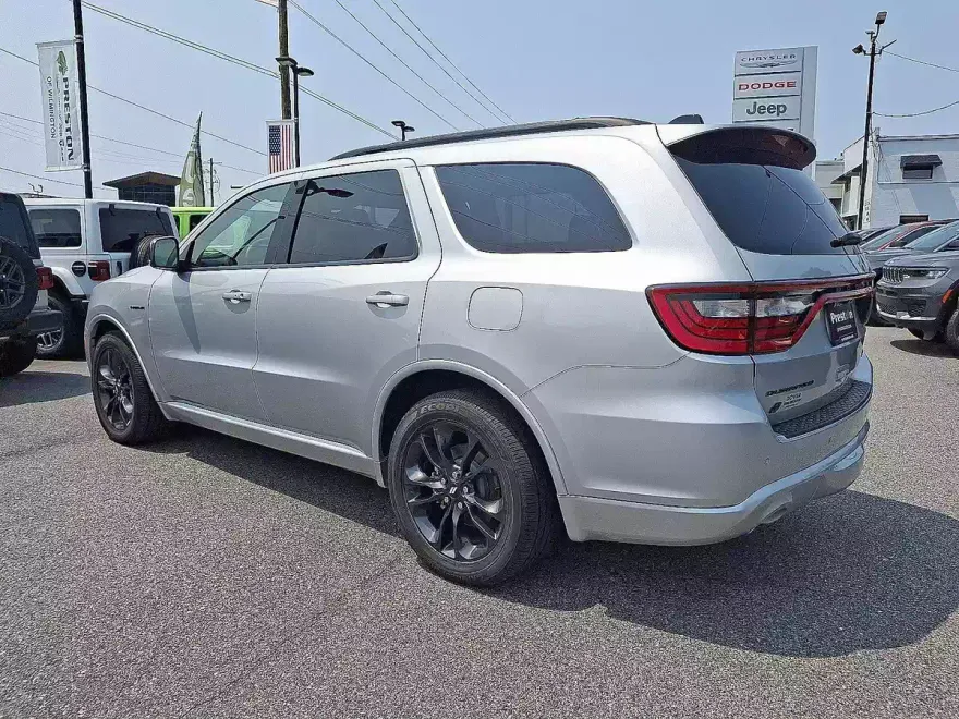 2025 Dodge Durango R/T Plus photo 1