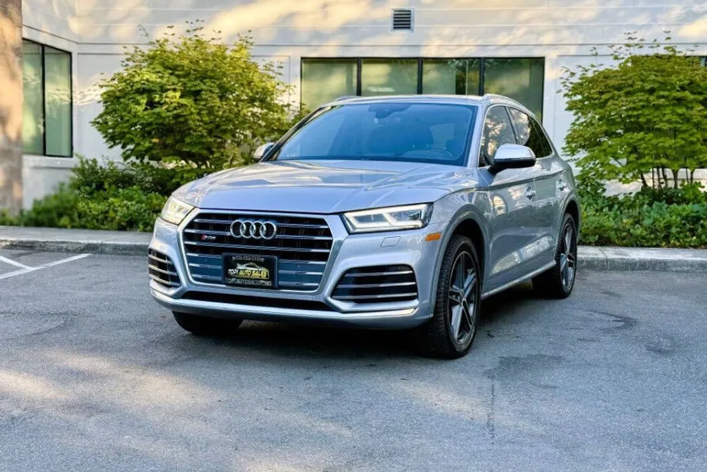 2018 Audi SQ5 Premium Plus photo 1