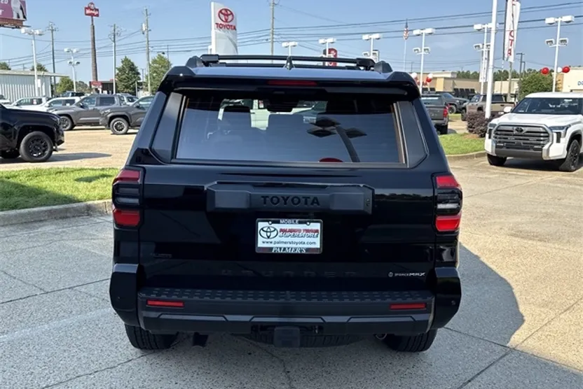 2025 Toyota 4Runner TRD Off-Road Premium photo 1