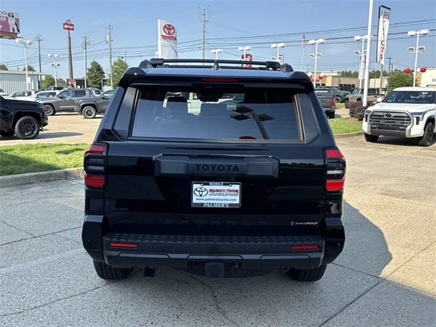 2025 Toyota 4Runner TRD Off-Road Premium photo 1