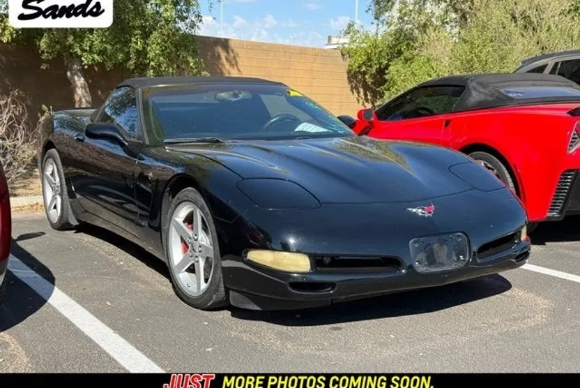 2004 Chevrolet Corvette Convertible photo 1
