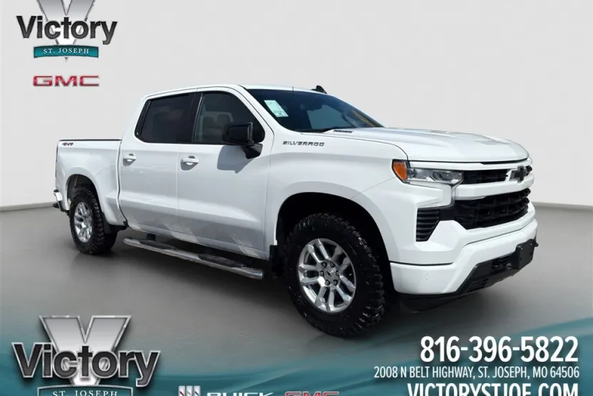 2023 Chevrolet Silverado RST photo 1