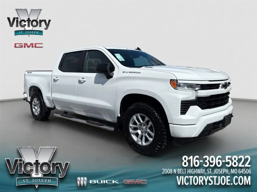 2023 Chevrolet Silverado RST photo 1