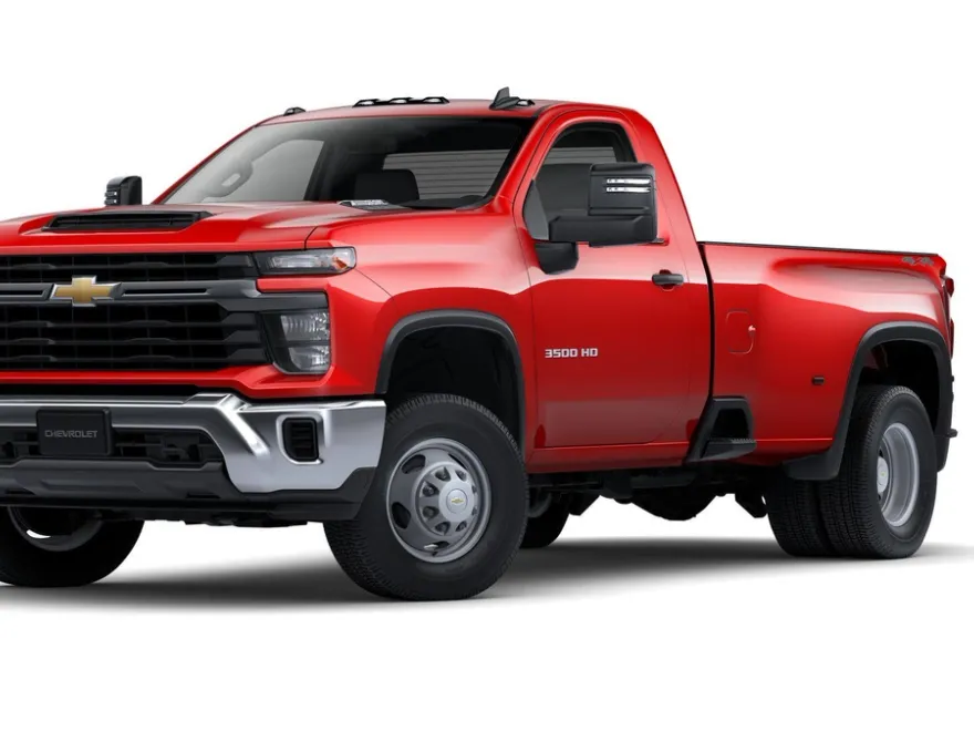 2025 Chevrolet Silverado 3500HD photo 1