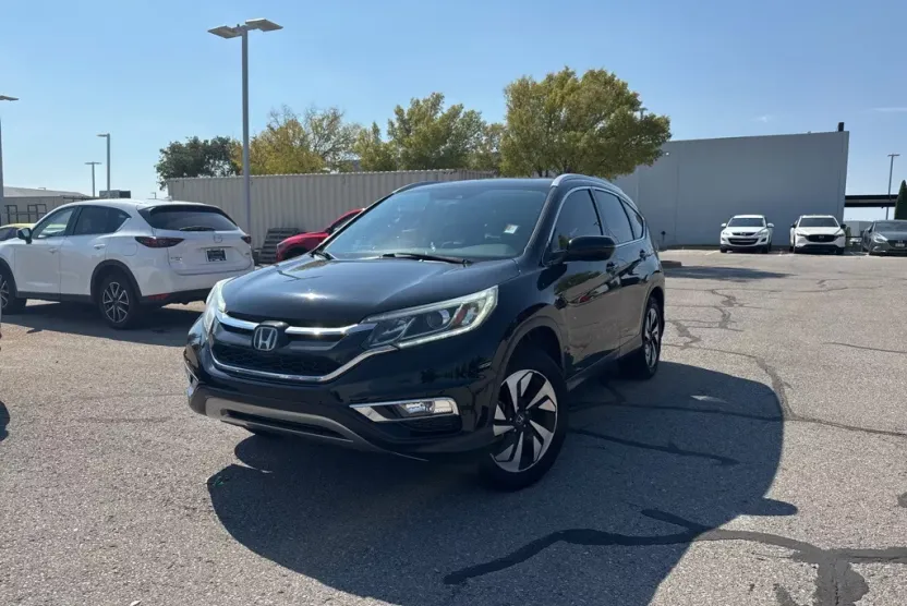 2016 Honda CR-V Touring photo 1