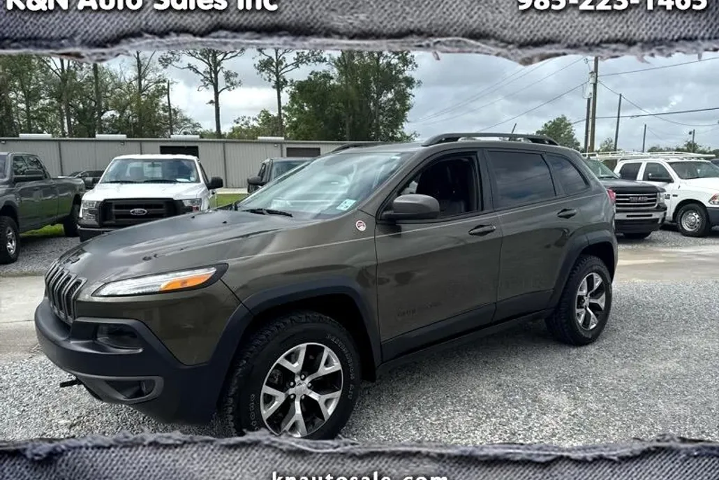 2015 Jeep Cherokee Trailhawk photo 1
