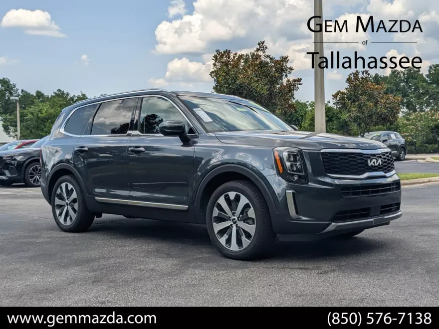 2022 Kia Telluride EX photo 1