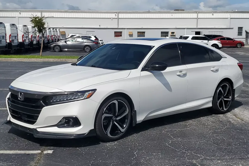 2022 Honda Accord Sport 2.0T photo 1