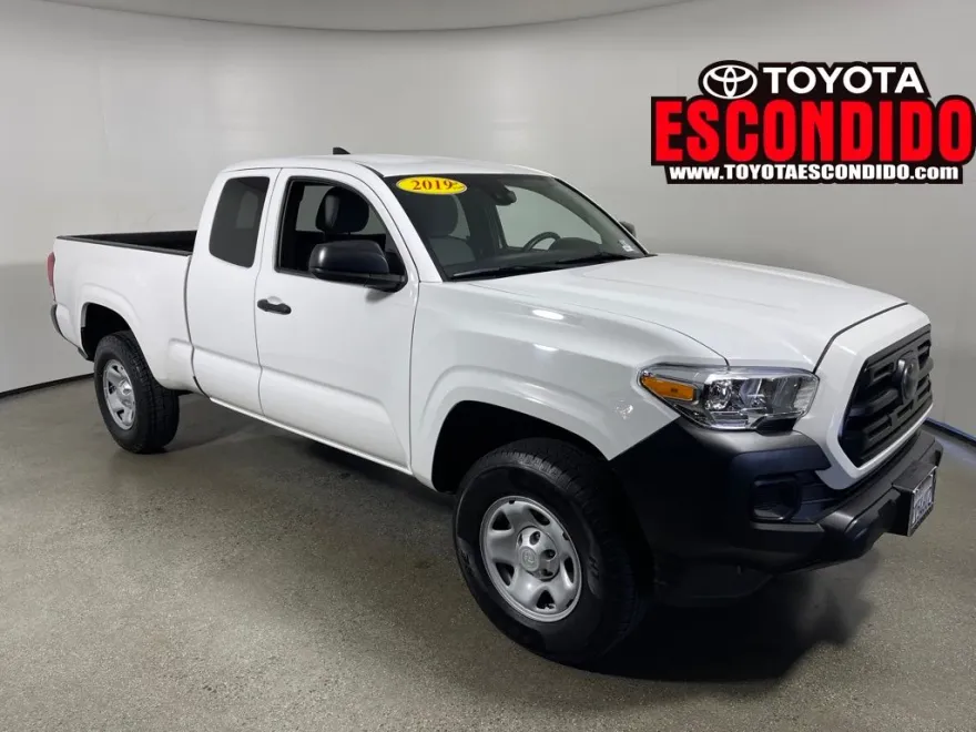 2019 Toyota Tacoma SR photo 1