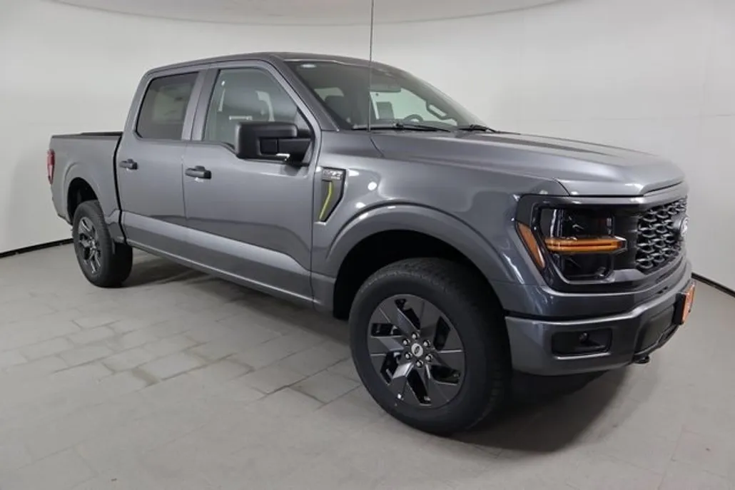 2025 Ford F-150 STX photo 1