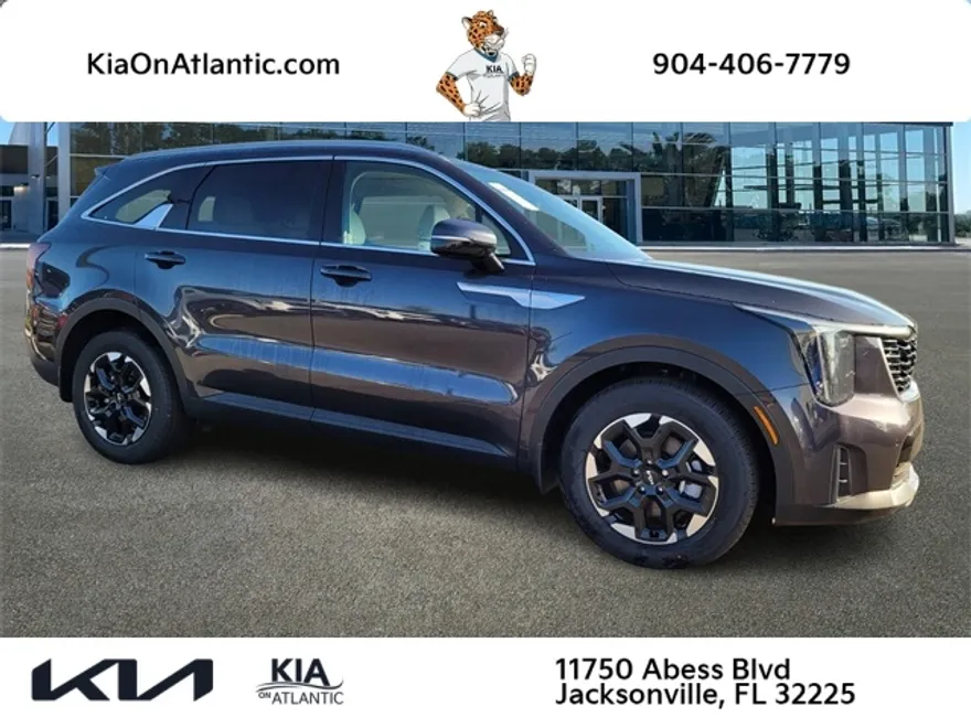 2025 Kia Sorento S photo 1