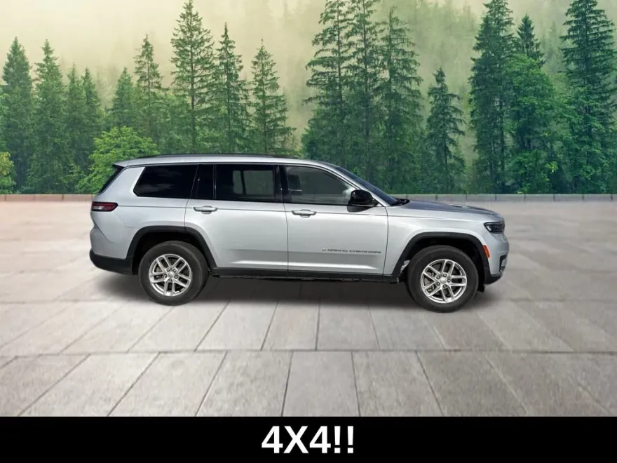 2023 Jeep Grand Cherokee Laredo photo 1
