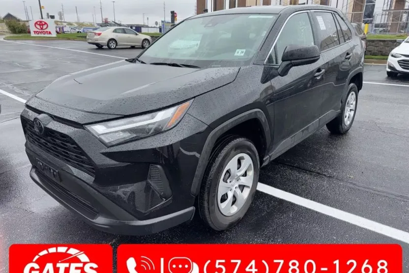 2024 Toyota RAV4 LE Sport photo 1
