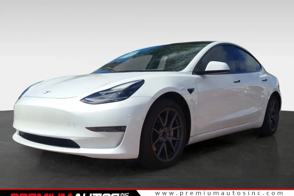 2022 Tesla Model 3 photo 1