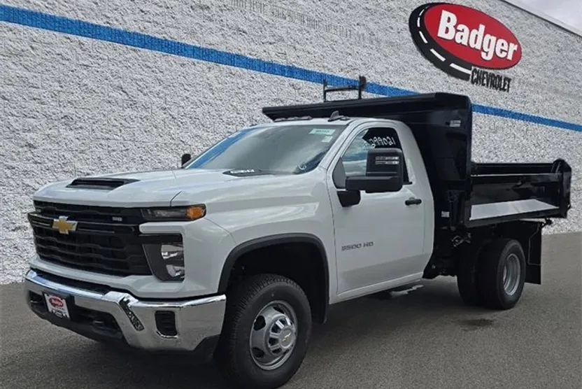 2025 Chevrolet Silverado 3500HD Work Truck photo 1