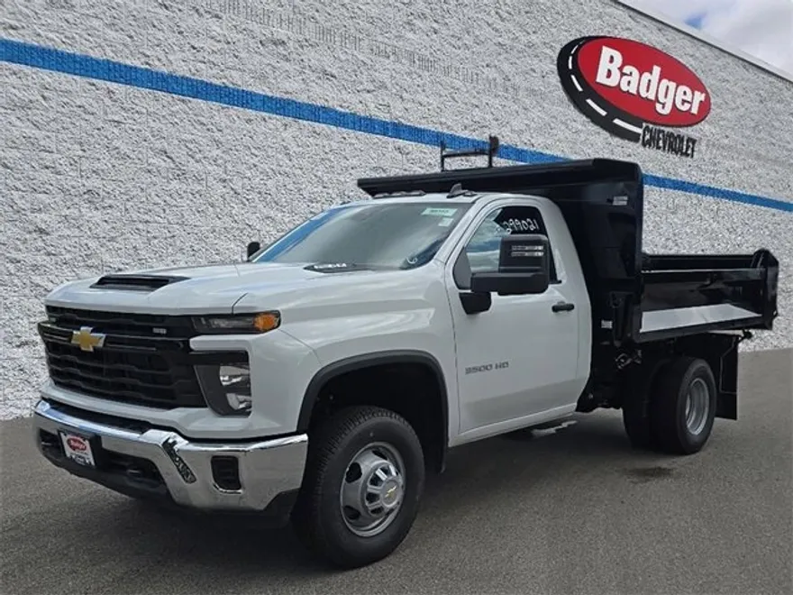2025 Chevrolet Silverado 3500HD Work Truck photo 1
