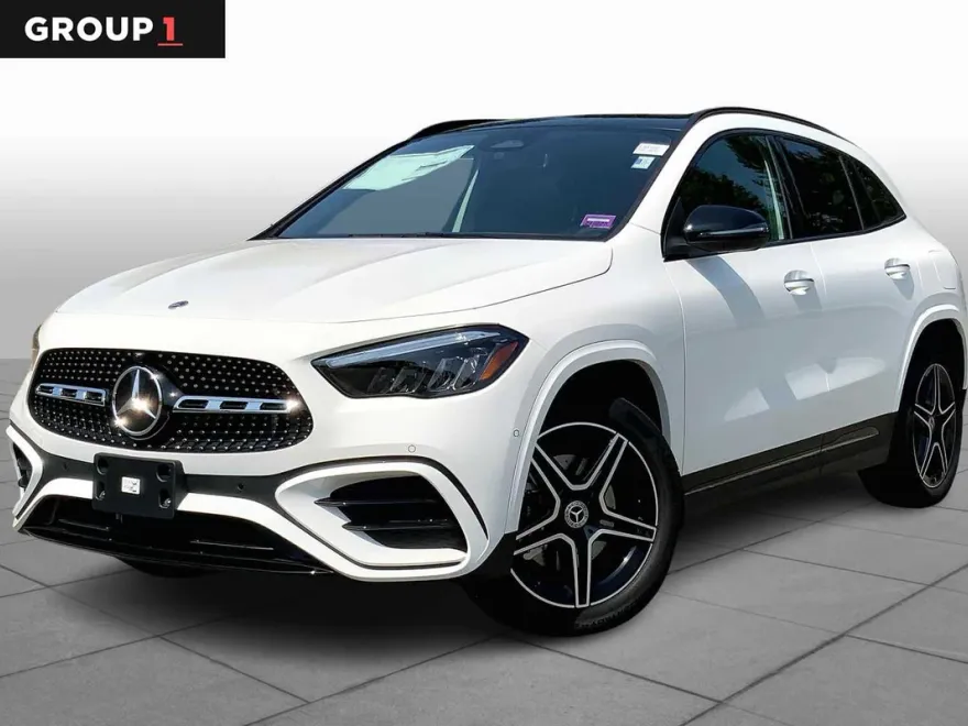 2025 Mercedes Benz GLA 250 4MATIC photo 1