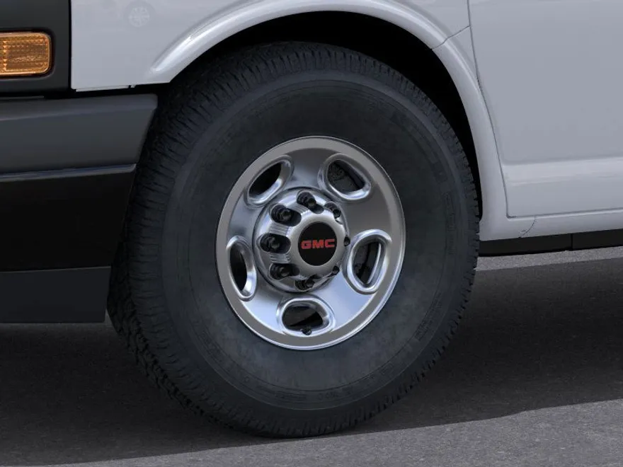 2025 Gmc Savana Passenger 3500 LS photo 1