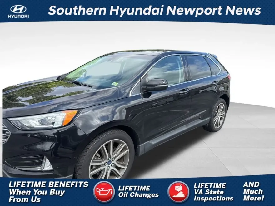 2019 Ford Edge Titanium photo 1