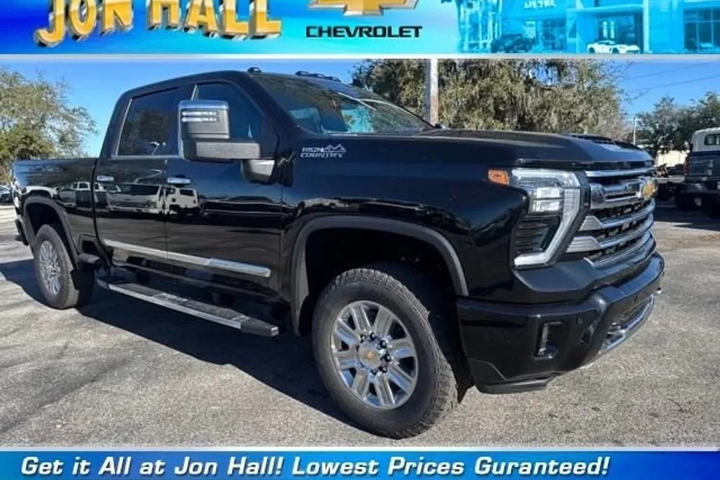 2025 Chevrolet Silverado 3500HD High Country photo 1