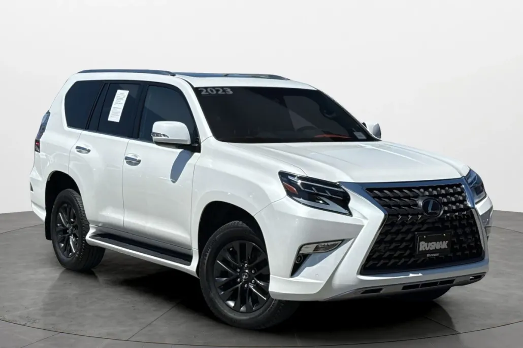 2023 Lexus GX 460 photo 1