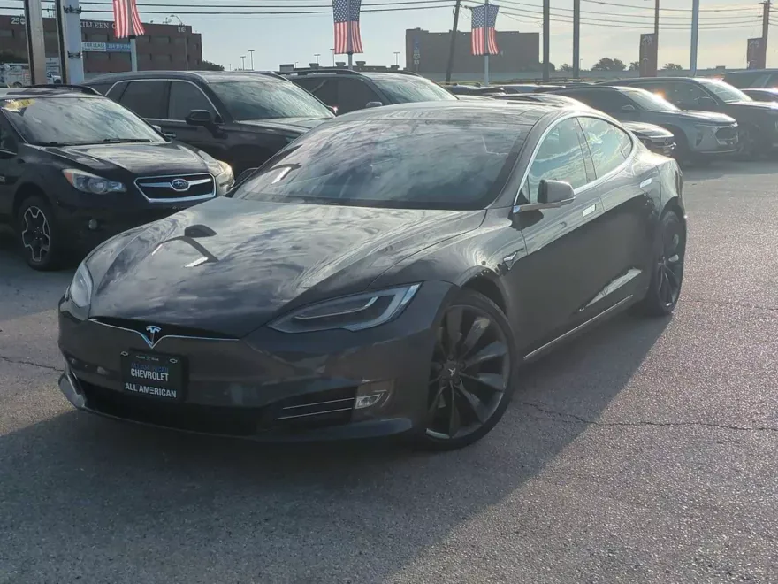 2017 Tesla Model S 100D photo 1