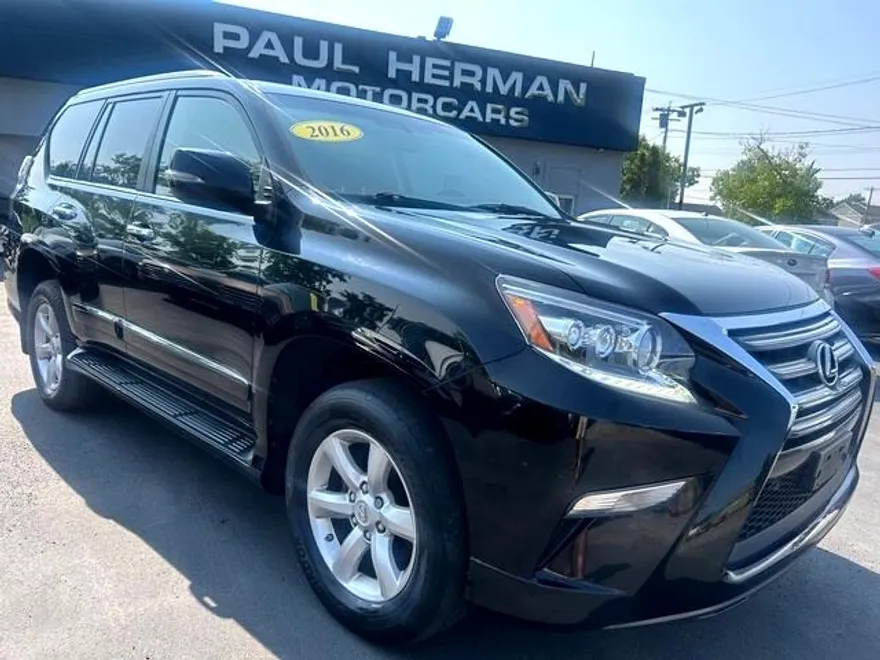 2016 Lexus GX 460 photo 1