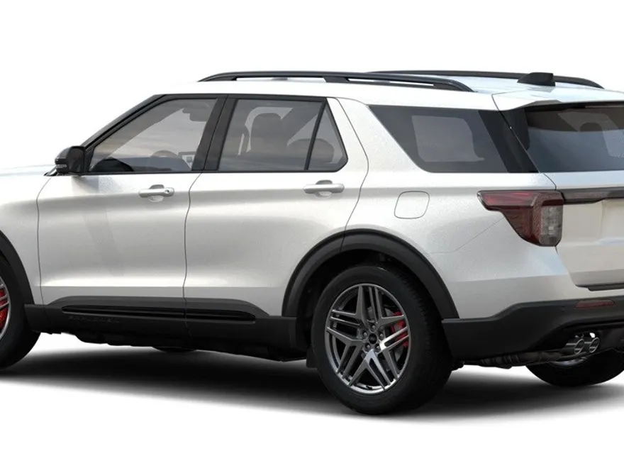 2025 Ford Explorer ST photo 1