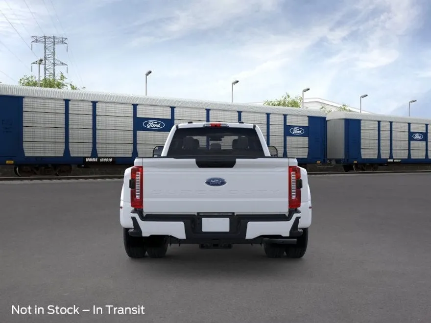 2026 Ford F-350 photo 1
