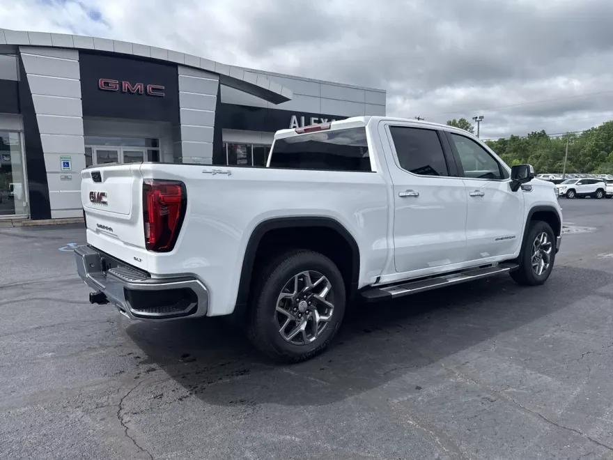2025 Gmc Sierra 1500 SLT photo 1
