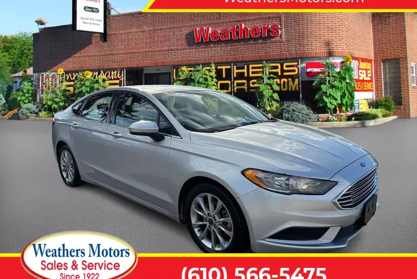 2017 Ford Fusion SE photo 1